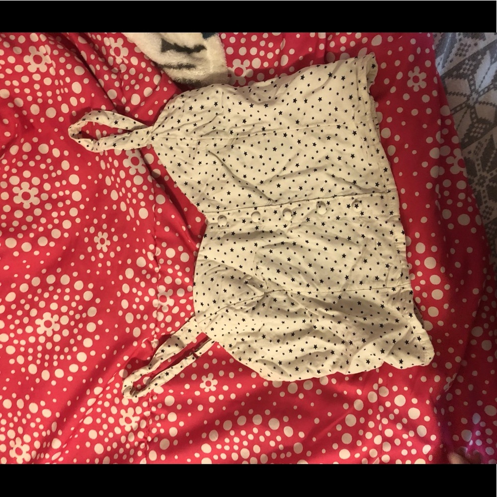 Navy star pattern crop tank top! (Barely worn)